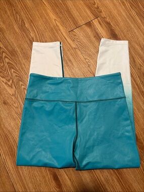 Zyia Leggings